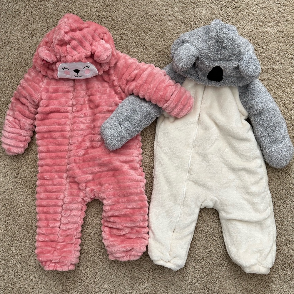 NWOT Koala Baby 1 piece plush hooded snowsuit/romper 9-12m